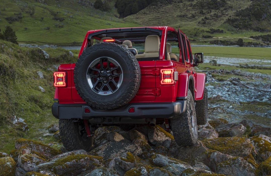 lifted jeep JL