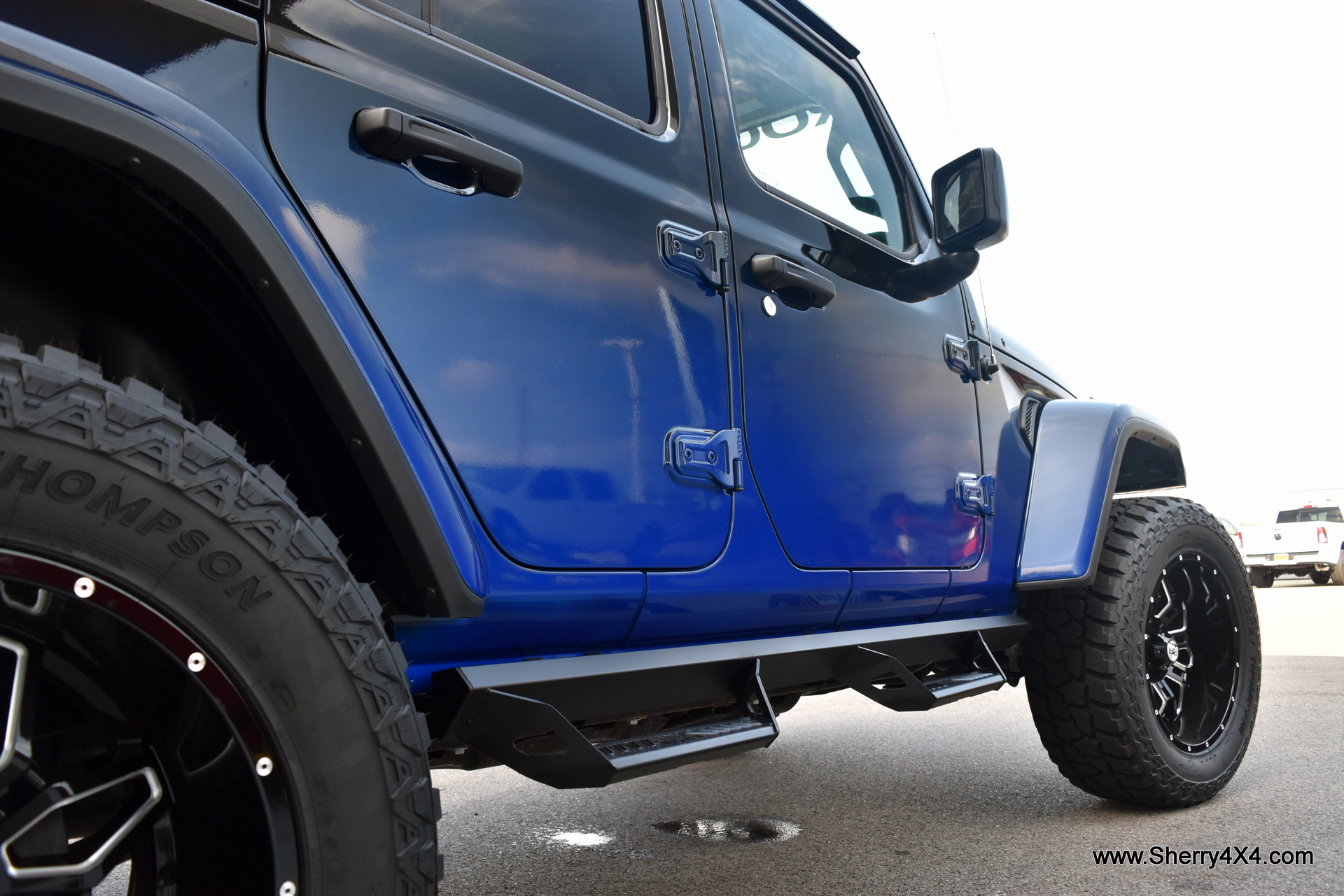 Lifted 2019 Jeep Wrangler Unlimited Rocky Ridge Trucks K2 28880T Sherry 4x4