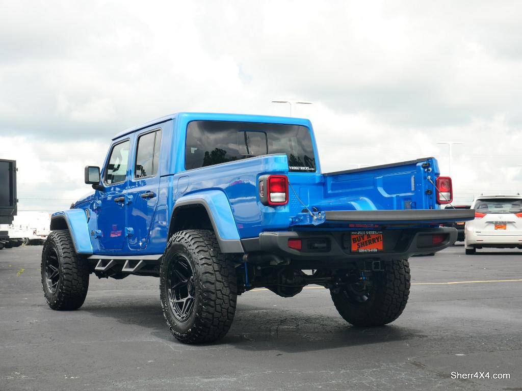 Lifted 2022 Jeep Gladiator Rocky Ridge Trucks K2 30692T Sherry 4x4