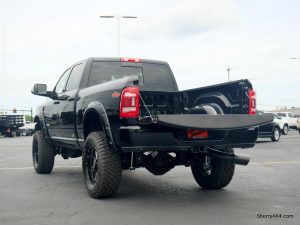 benefits-of-buying-a-lifted-truck-from-a-dealer