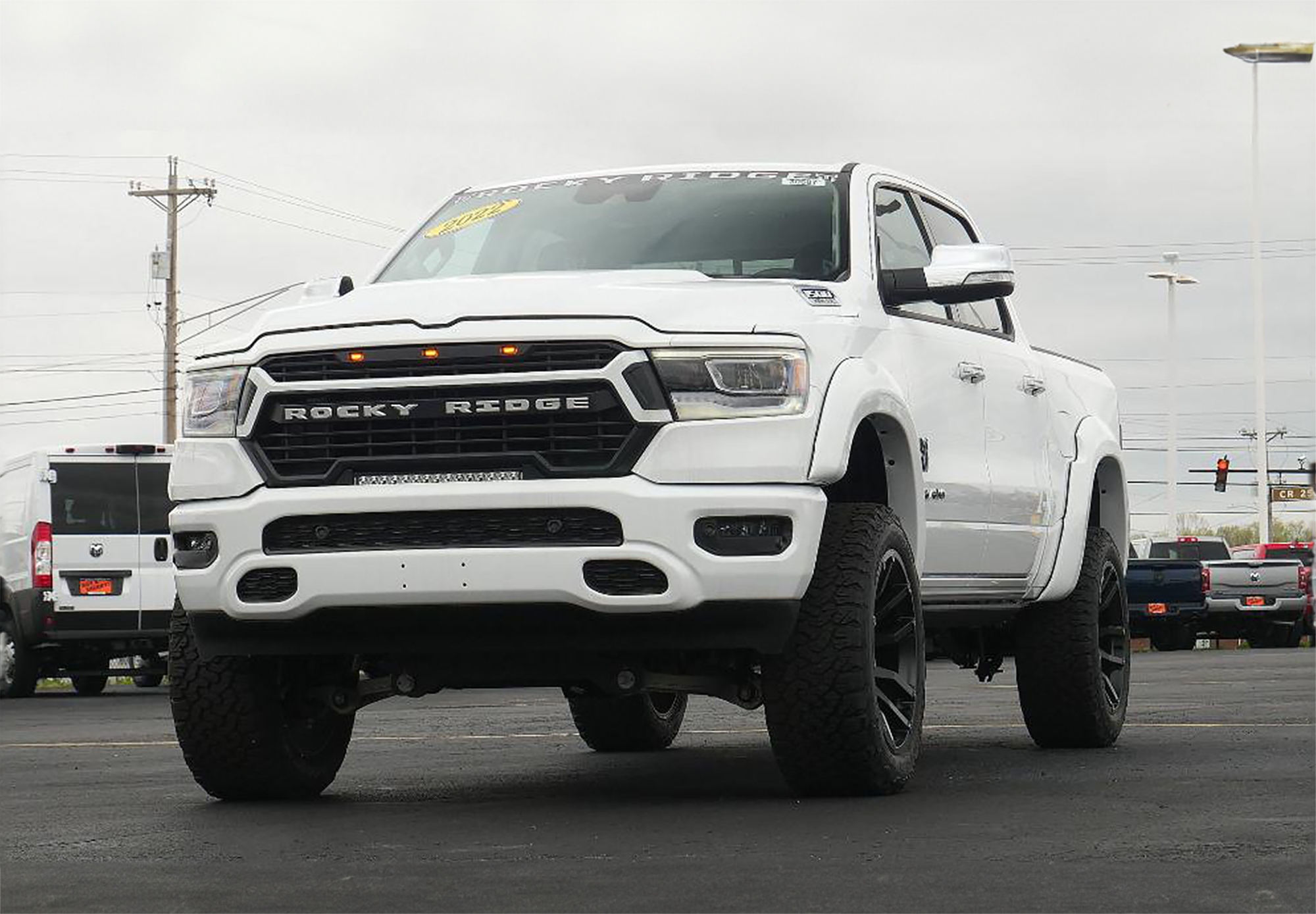 white-lifted-trucks-for-sale